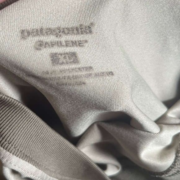 Patagonia Capilene Top t shirt Size xLarge mens XL - Picture 3 of 3